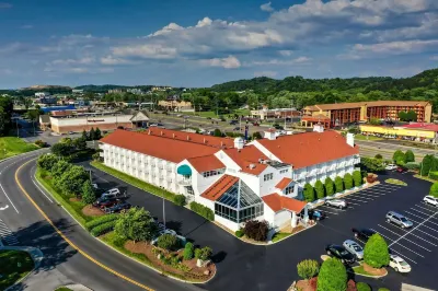 The Inn at Apple Valley, Ascend Hotel Collection Hotels near Boot Factory Outlet