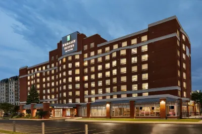 Embassy Suites by Hilton Montreal Airport Hotels near Fairview Pointe Claire