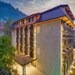 Hotel Snowland Srinagar Hotels near Pari Mahal