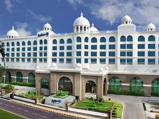 Radisson Blu Plaza Hotel Mysore Hotel Exterior