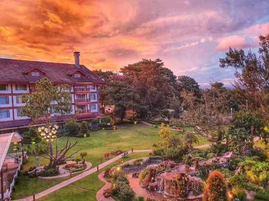 The Manor at Camp John Hay Hotel Exterior