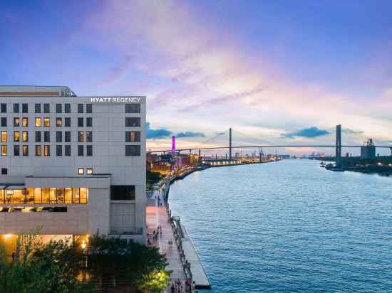 Hyatt Regency Savannah Hotel Exterior