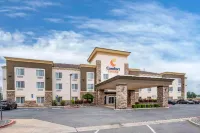 Comfort Suites Redding - Shasta Lake