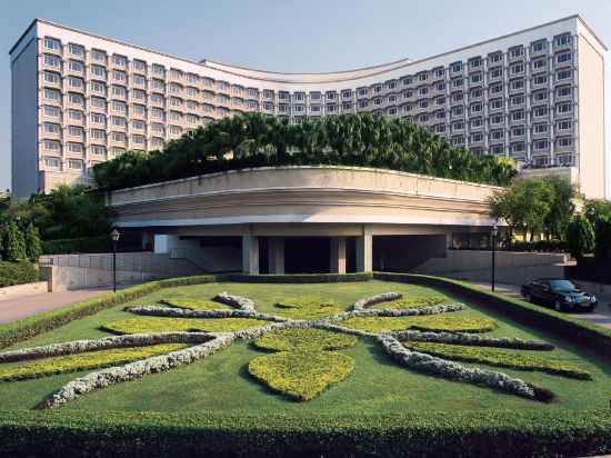 Taj Palace, New Delhi Hotel Exterior