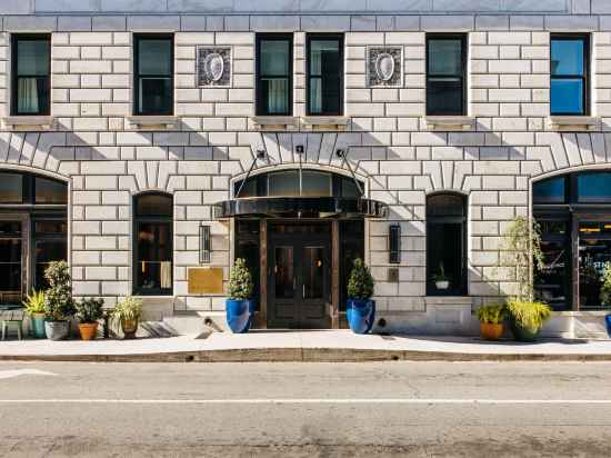 The Drayton Hotel Savannah, Curio Collection by Hilton Hotel Exterior