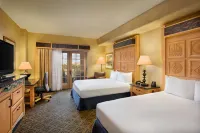 Hilton Santa Fe Buffalo Thunder Hotels near Lamy Amtrak Station