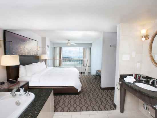 Niagara Falls Marriott Fallsview Hotel & Spa Rooms