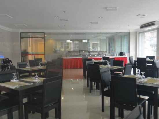 Silam Dynasty Dining/Meeting Rooms