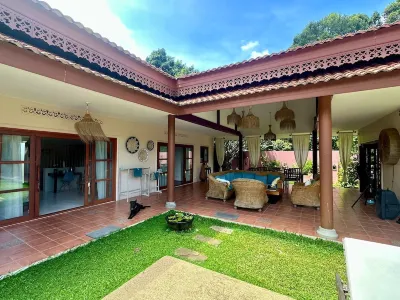 Laura's Guest House Samui