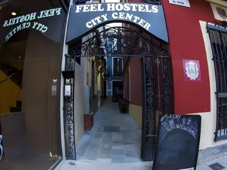 Feel Hostels City Center