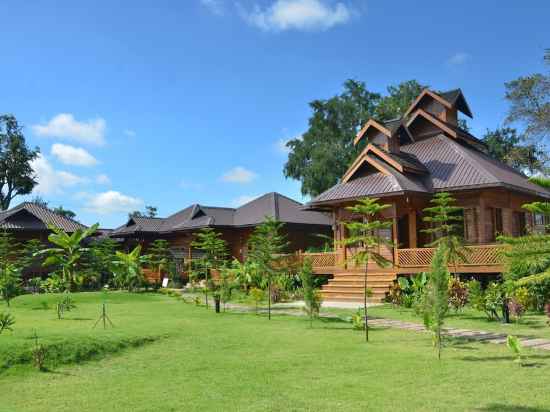 Blue Vanda Lodge Hotel Exterior