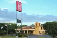 Red Roof Inn Ardmore Hotels near Ardmore Public Library