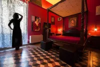 Suite d'Autore Art Design Gallery Hotels in Piazza Armerina