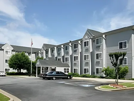 Microtel Inn & Suites by Wyndham Greensboro