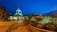 Best Western Plus Stoneridge Inn  Conference Centre Hotels near Kiwanis Park Crossing Bridge