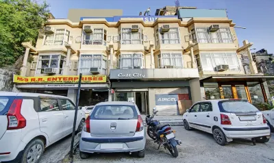 Itsy Hotels Amrita Raghunath Bazaar Jammu Hotels in Jammu