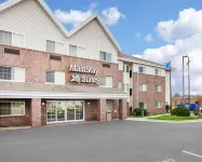 Hawthorn Extended Stay by Wyndham Oak Creek Hotels near Milwaukee Airport Amtrak Station