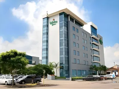 Holiday Inn Irapuato Hoteles cerca de Sam's Club Irapuato