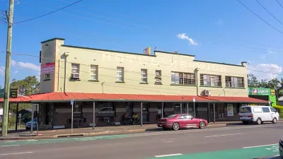 Hotel Kerwick Hotels in Darra