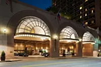 Fairmont Dallas Hotels near Dallas Baptist University