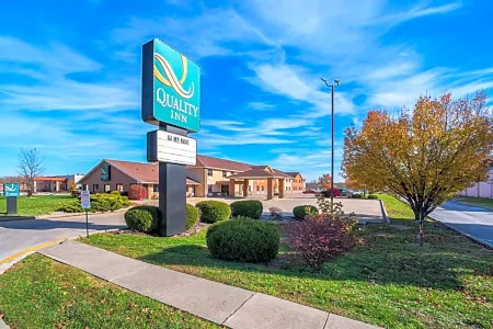 Quality Inn Carbondale University Area