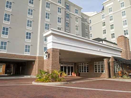 Hampton Inn & Suites Mobile-Downtown Historic District Hotel Exterior