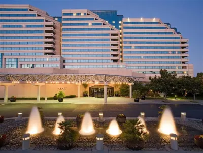 Hyatt Regency Cincinnati Hotels near Robert D. Lindner Family OMNIMAX Theater