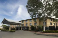 Mercure Sydney Blacktown Hotels near Kevin Maley Park