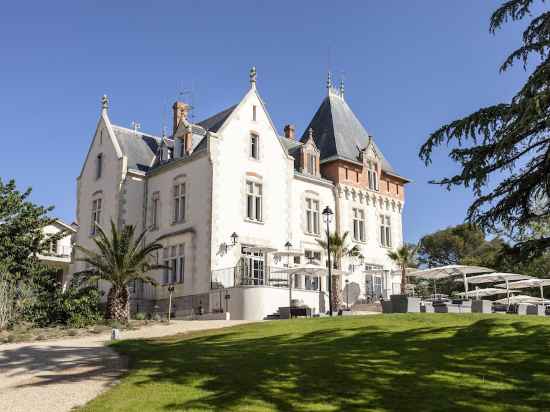 Château St Pierre de Serjac Hotel Exterior