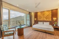 Country Inn Premier Pacific Mall Road Mussoorie