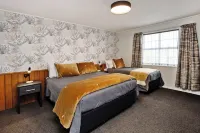 Balmoral Lodge Motel Hotels in Invercargill