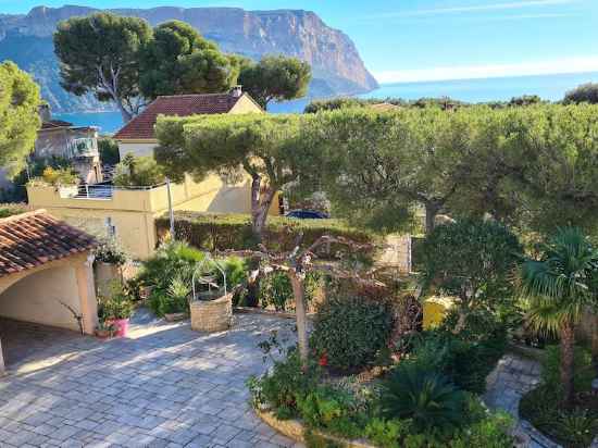 Hôtel Particulier Cassis Parking gratuit Piscine chauffée Hotel Exterior