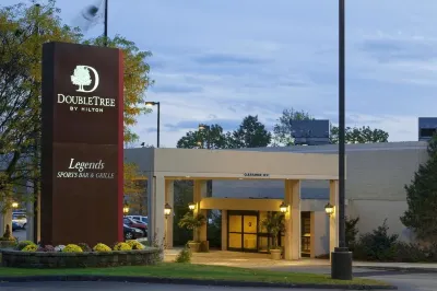 DoubleTree by Hilton Hotel Boston - Milford Hotels in Franklin