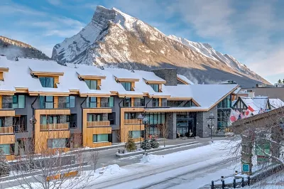 Peaks Hotel and Suites Hotels near Banff Jasper Collection by Pursuit