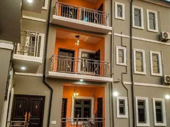 Remarkable 2-Bed Apartment in Asaba Hotel Exterior