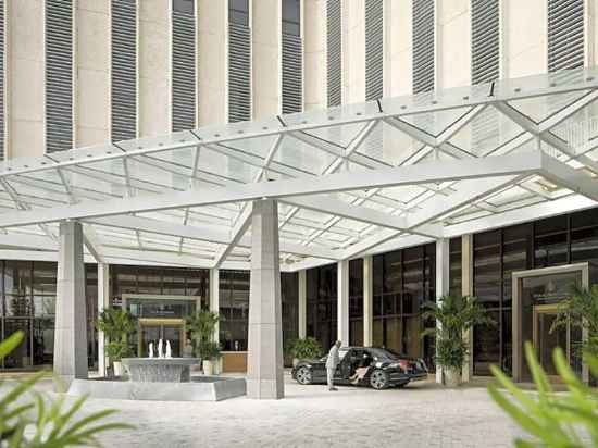 Four Seasons New Orleans Hotel Exterior