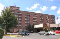 Hampton Inn Frederick Hotels near Frederick Municipal Airport