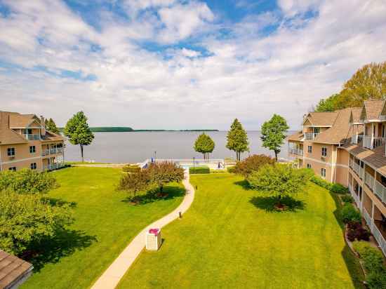 Westwood Shores Waterfront Resort Hotel Exterior