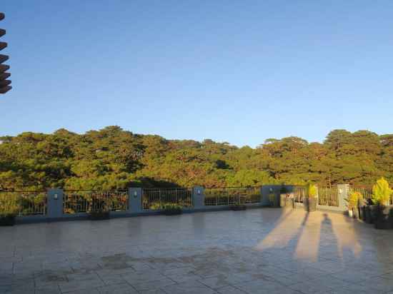 Alvea Hotel and Residences Hotel Exterior