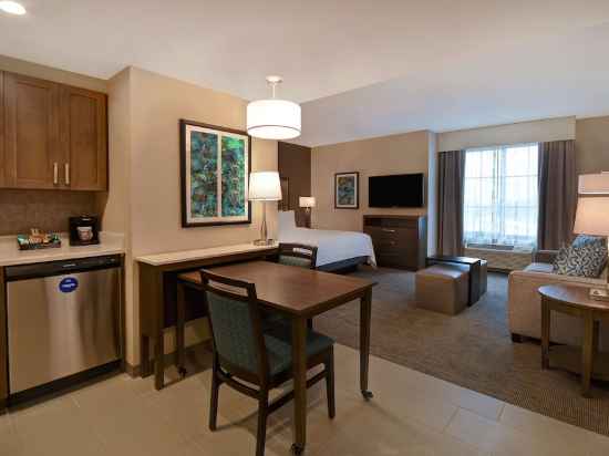 Homewood Suites by Hilton Orlando at Flamingo Crossings Town Center Rooms