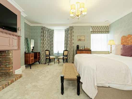 Old Town House by Ezestays, in the Heart of the Old Town Margate Rooms