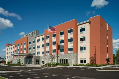 Four Points by Sheraton Albany Hotels near House of Glass Albany