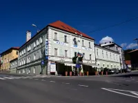 Eco Hotel Center Postojna Hotels near Ljubljana