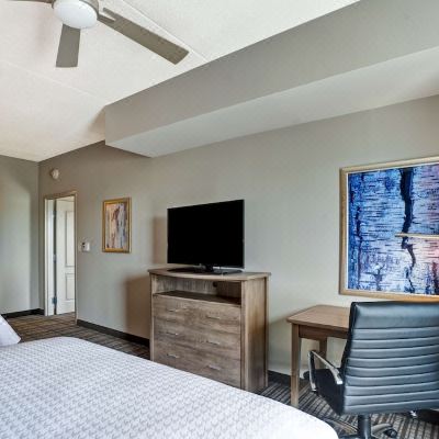 King Suite-Hearing Accessible-Non-Smoking Homewood Suites by Hilton Nashville Franklin Promo Code