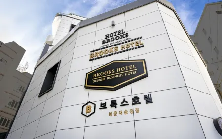 Busan Songjeong Brooks Hotel