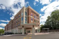 Courtyard Rochester Downtown Hotel dekat Seneca Park