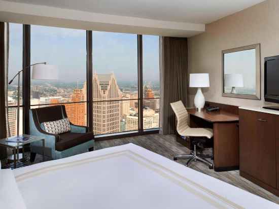 Detroit Marriott at the Renaissance Center Rooms