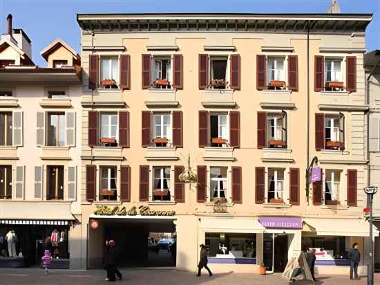 Hôtel de la Couronne Hotel Exterior