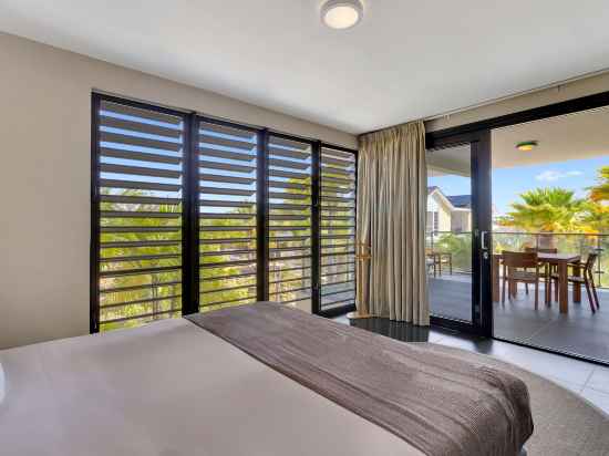 Delfins Beach Resort Bonaire, Tapestry Collection by Hilton Rooms