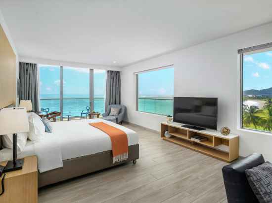 Koi Resort Saint Kitts, Curio Collection by Hilton Rooms